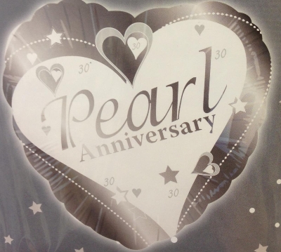 Pearl Wedding Anniversary Balloon